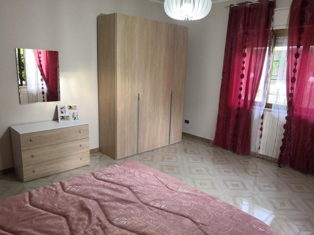 Case Vacanze Le Rose Campofelice Di Roccella Zewnętrze zdjęcie